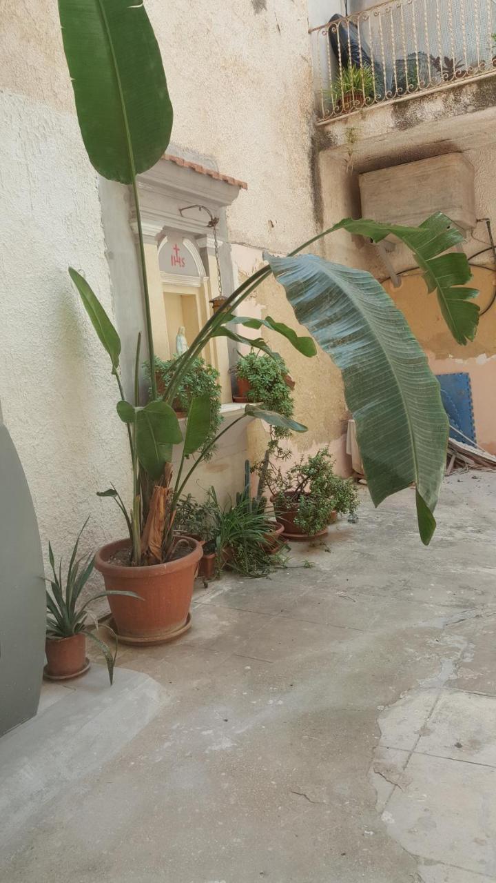 Casa Turismo "Madonna Del Paradiso" Mazara del Vallo Exteriör bild