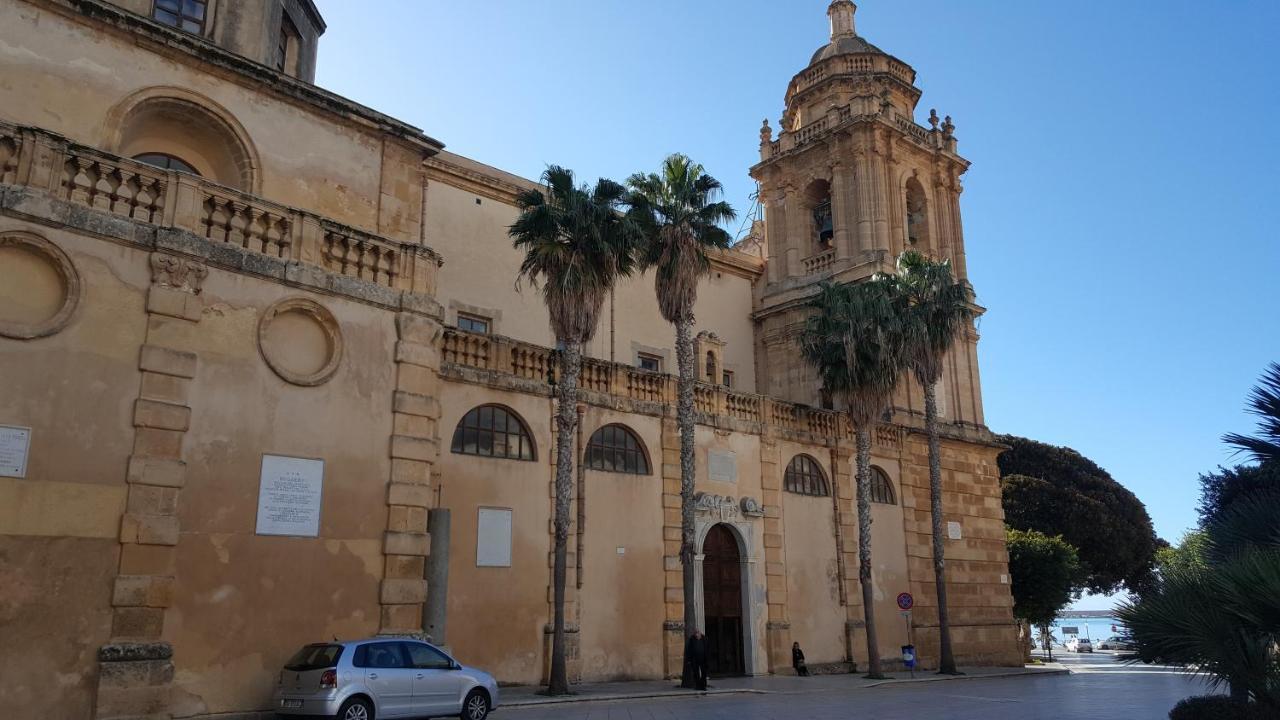 Casa Turismo "Madonna Del Paradiso" Mazara del Vallo Exteriör bild