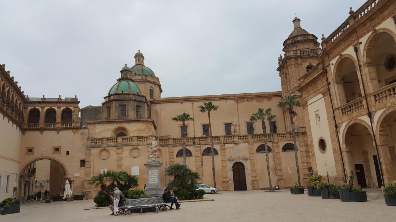 Casa Turismo "Madonna Del Paradiso" Mazara del Vallo Exteriör bild